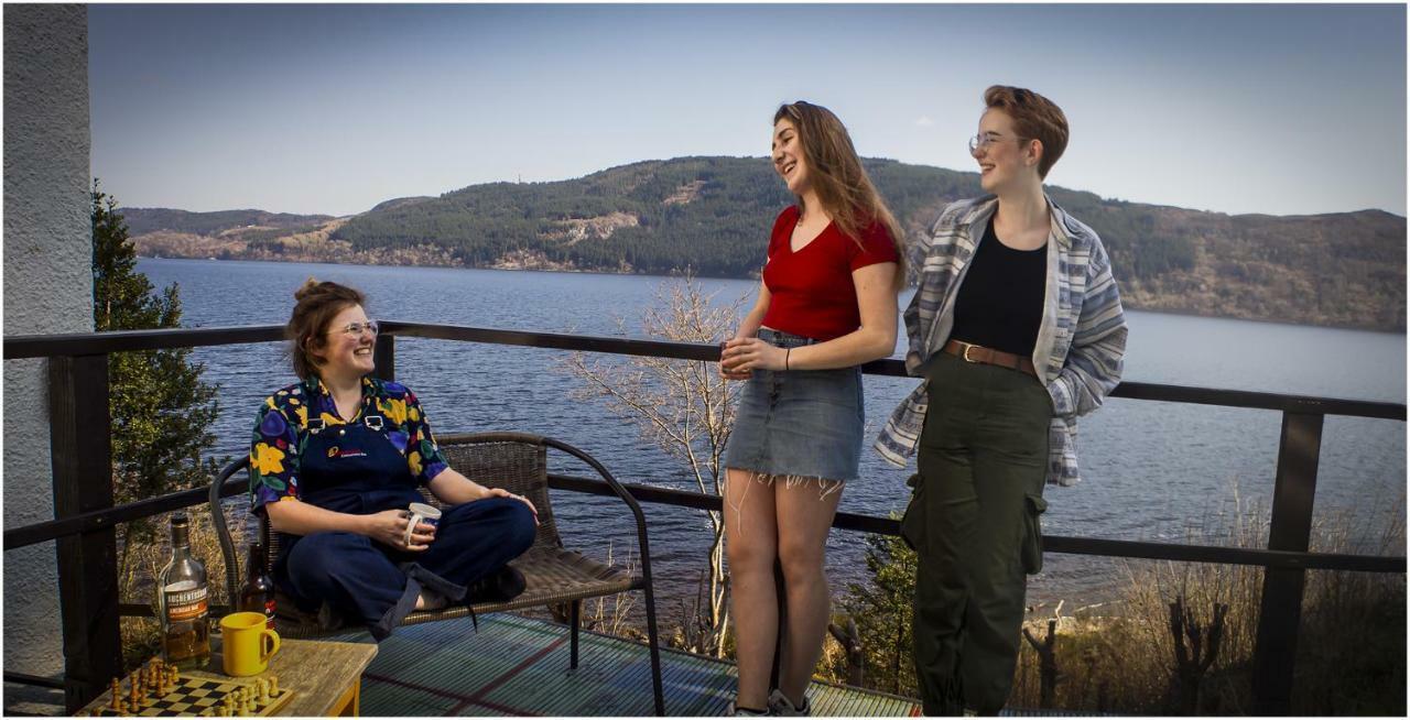 Loch Ness' Lochside Hostel, Over 18S Only, Social Backpackers Atmosphere 인버모리스톤 외부 사진